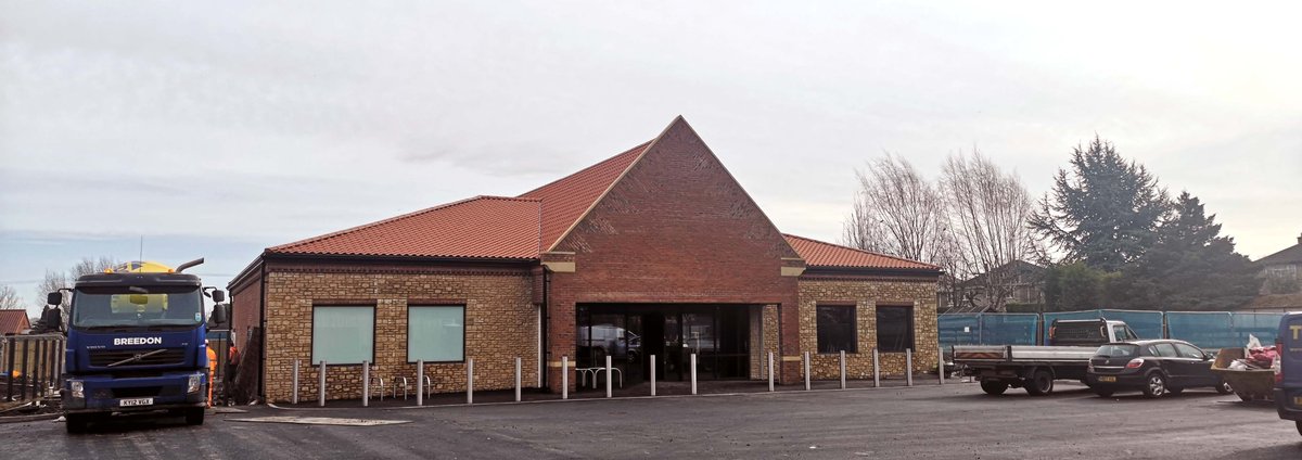 frameworkarch's tweet photo. Progress photographs of the new convenience store in Scawby. The design is influenced by the vernacular of the village in both material pallet and detailing. Thanks to @TopconGrimsby  who are the contractors, @RoyGeddesBrick and @AggregateUK @lincscoop #Lincolnshire #construction https://t.co/eojdxkA7Hi