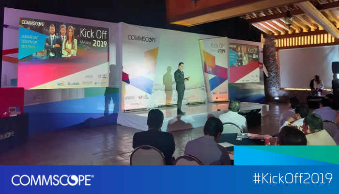 CommScope's tweet photo. "Tenemos que crear nuevas verticales, para poder saber como se comportan, nuestros clientes a nivel regional para tener nuevas soluciones": Sergio Uribe #KickOff2019 México #CommScopeCALA 

#ThinkFiber #ThinkDifferent https://t.co/YqSvSkUvZ5