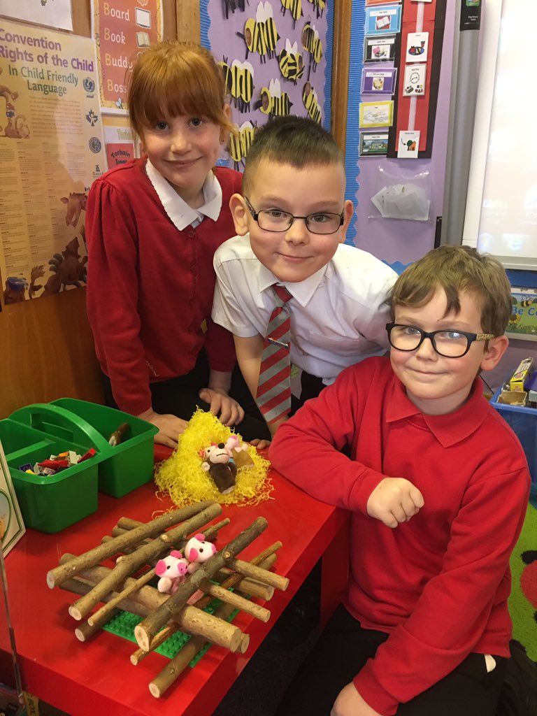 MissShevlinTPS's tweet photo. What a creative way to build the straw and stick houses for the Three Little Pigs! Great teamwork! https://t.co/zjwdsnEns9