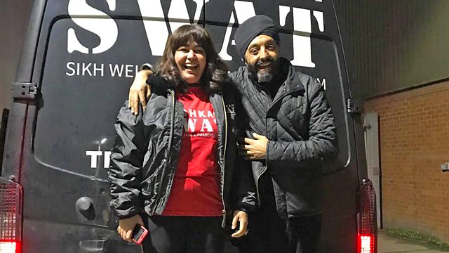 The amazing &amp; uplifting story of Randeep Singh &amp; the <a href="/NishkamSWAT/">NishkamSWAT</a> team who serve over 3000 meals a week to the homeless every week across the UK. Catch up with @romyskitchen who joins the volunteers, Sun 12:30 on the <a href="/BBCFoodProg/">The Food Programme</a> Radio 4