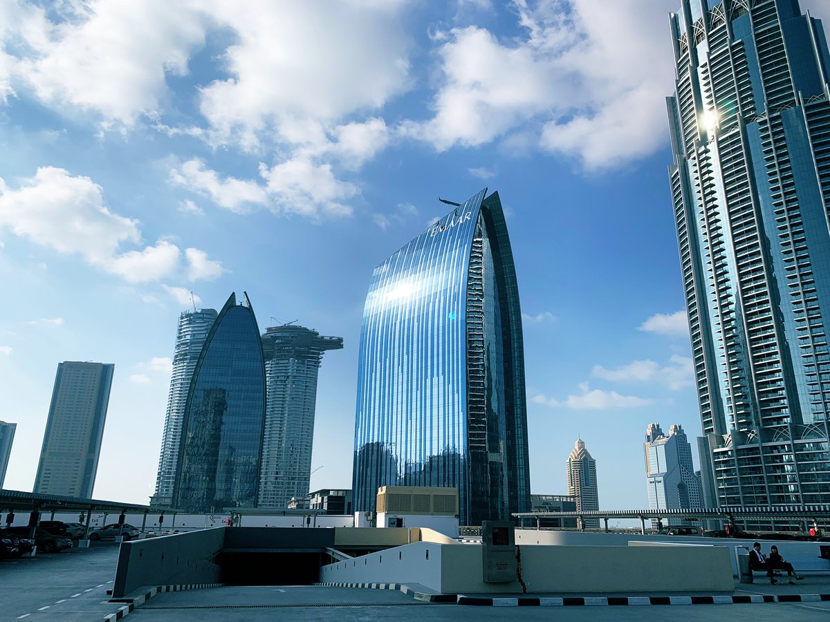 crsadun's tweet photo. #dubai ❤️ https://t.co/qwjSznYaNS