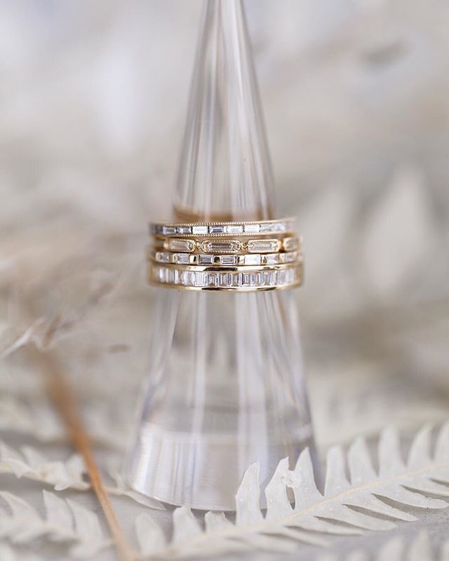 Who loves baguettes?! These are a few of our favorite baguette diamond rings. From top to bottom: river of light band, lorraine, half diamond baguette eternity stack ring, half diamond channel set baguette stack ring. Find them all online at … ift.tt/2tZuXtq