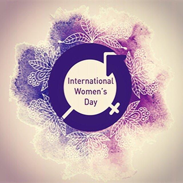 Happy International Women’s Day 💜 #InternationalWomansDay #IWD19 #WomensDay #dublinyoga #Malahide #IyengarYoga