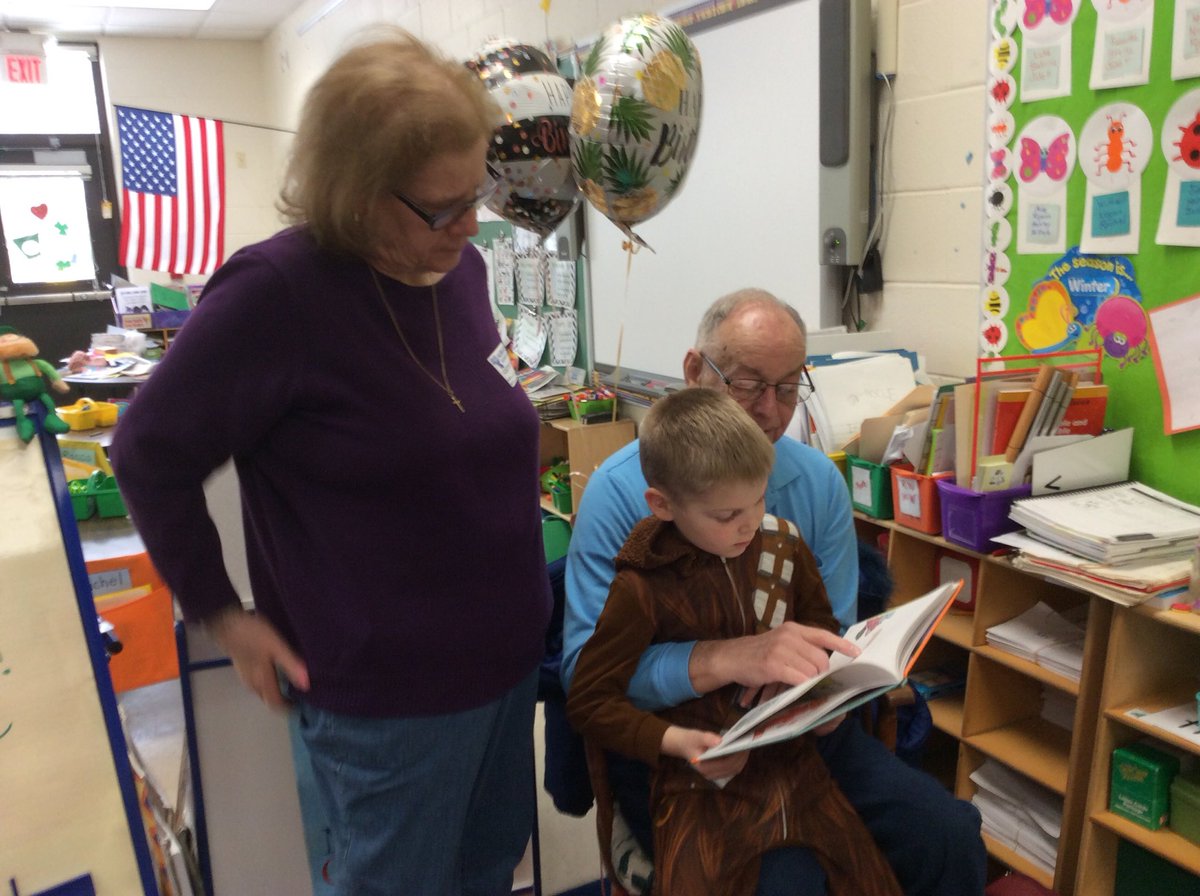 farrell_mnagel's tweet photo. @maryhubbardschool https://t.co/aOoIaRxmc7