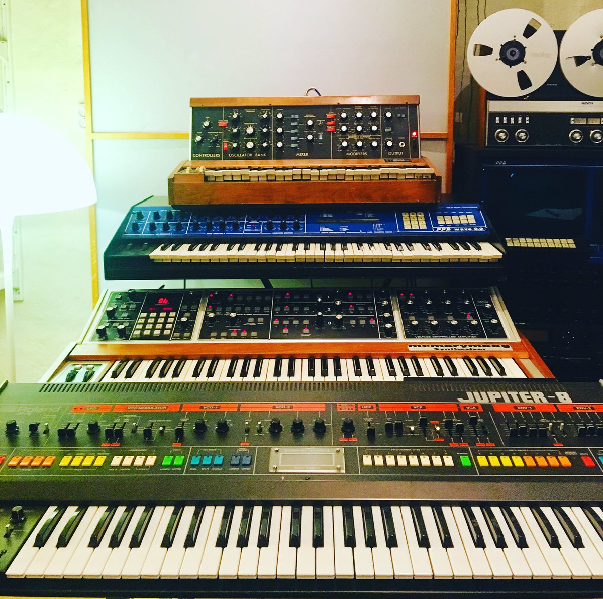 realzoobrazil's tweet image. Realise I have a synth problem!

#moog #memorymoog #jp8 #ppgwave #analog #zoobrazil #outcoldstudios #technomusic #goth #emo @moogmusicinc