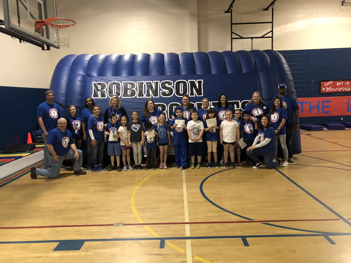missjames29's tweet photo. When God made me, He made me to be a Special Education teacher. These kids are my world and I’m so proud of all their accomplishments. #bethelight #SpecialOlympics #RobinsonISD https://t.co/yeuRlLII2k