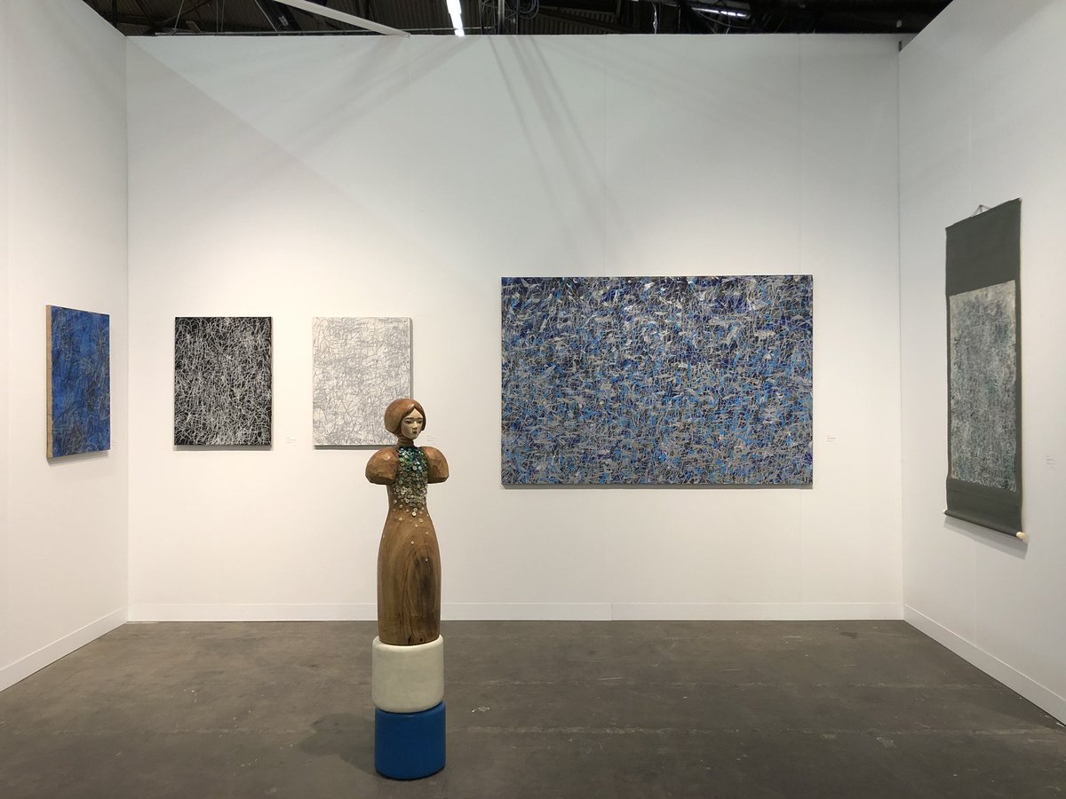 はむぞう Twitterren The Armory Show アーモリーショー 19で印象深かった作品 フランツ アッカーマンさんの サンライズ Templonブース