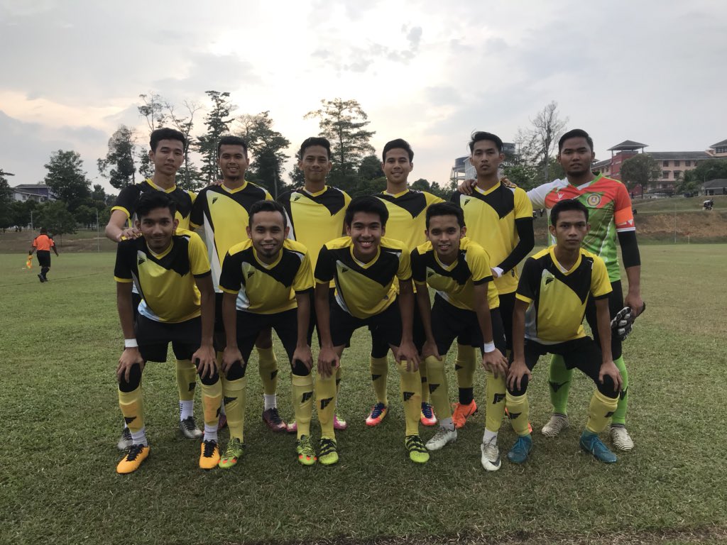 sukan_uitmperak's tweet photo. Keputusan Penuh Perlawanan
Kejohanan Bola Sepak
Champions League
UiTM Cawangan Perak 2019
Qasira FC 2-2 Qs FC
#cluitmperak2019
#qasirafc
#qsfc https://t.co/gYUZqd2x4E