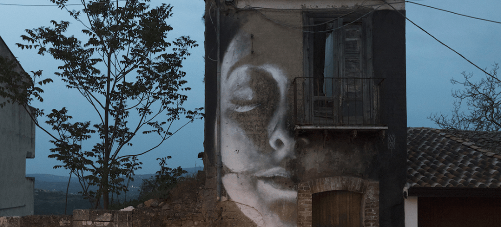 CollettivoBoca's tweet photo. A Bonito c’è uno dei murales più belli al mondo https://t.co/lldJ8qYUiZ https://t.co/LmklAwCs7F
