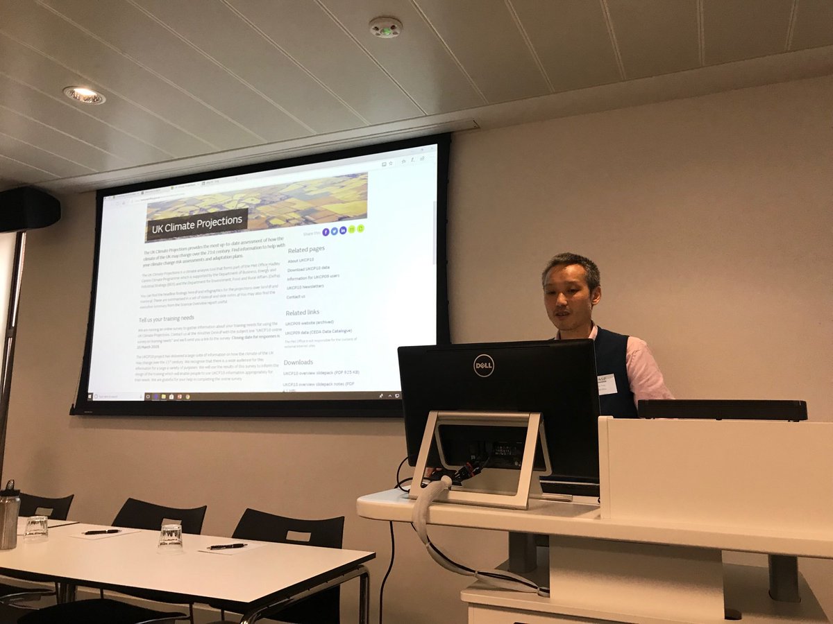 sdessai's tweet photo. Demonstration of ukcp18 portal by Fai Fung ⁦@YorkshireiCASP⁩ ⁦@MetOffice_Sci⁩ https://t.co/U8fZzmUMum