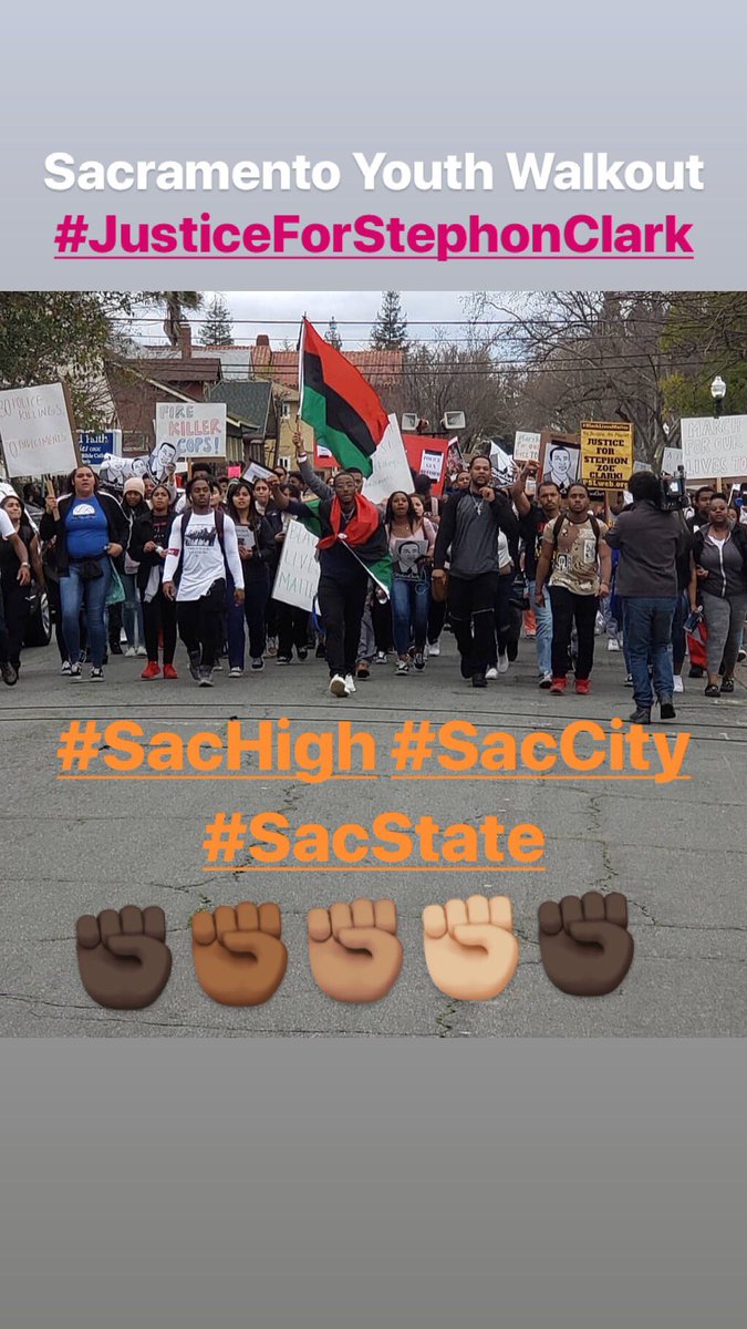 Sacramento Youth from #SacHigh #SacCity #SacState walked out standing up for #AB392 #JusticeForStephonClark #YoungGiftedandBlack.......#march4yourLife2 #policeGunReform #blackStudentWalkoutInSac #stephonClarkwasNotaCriminal #RecallAnneSchubert #firekillercops