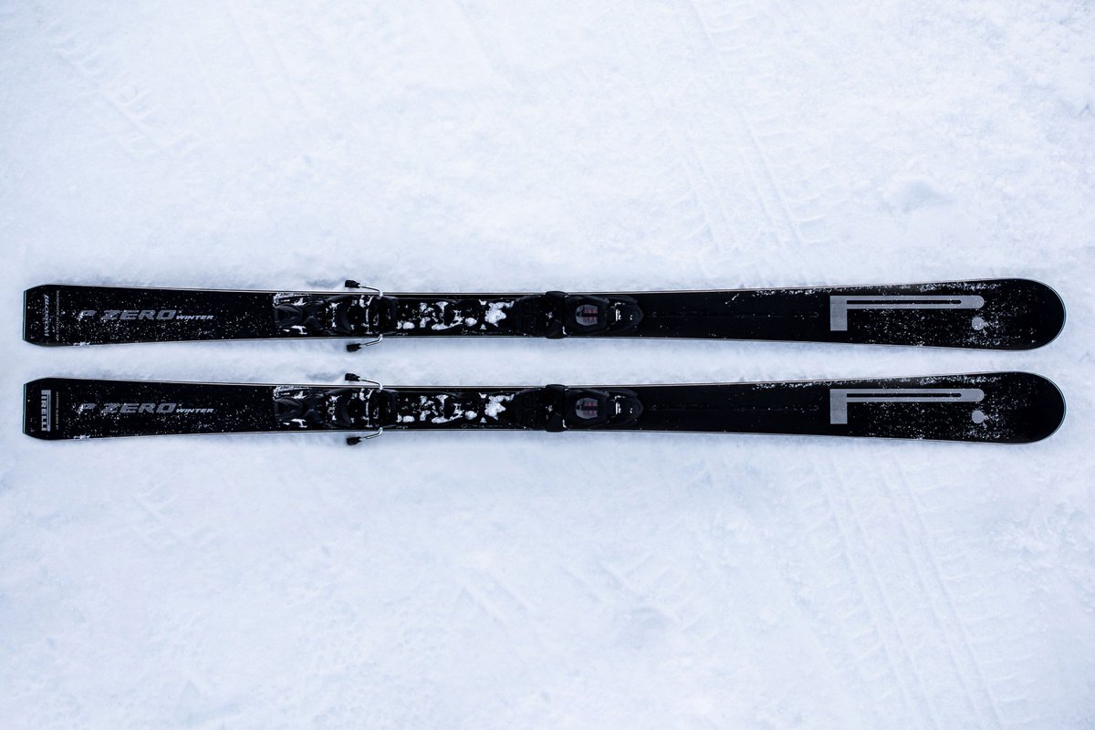 PirelliDesign's tweet image. Greater performance, greater control. P Zero Winter Skis will set the benchmark for your alpine adventures. 
#PirelliDesign #PZeroWinter #Pirelli #Blossom #WeAreInControl #PirelliWinter #GIMS #GimsSwiss
 press.pirelli.com/p-zero-winter-…