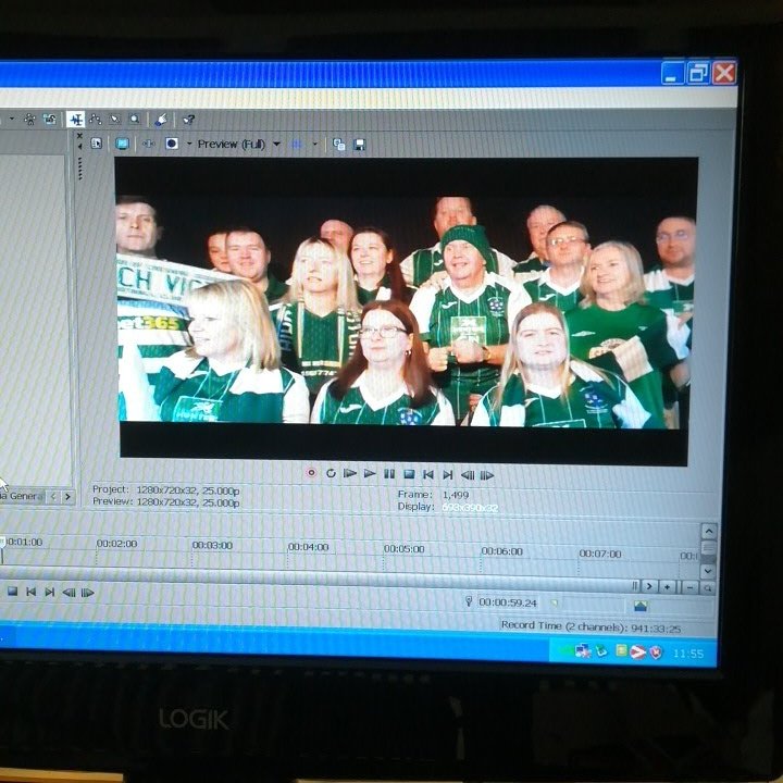 craggstaruk's tweet image. Hey people 😃
please #rt this music video for the famous non league football club, Northwich Victoria. We had tough times and now we are fan owned and run, hope to raise awareness of what a great bunch of loyal fans can achieve. #RETWEEET
Watch here. 
youtu.be/IgnYJrhYsj4