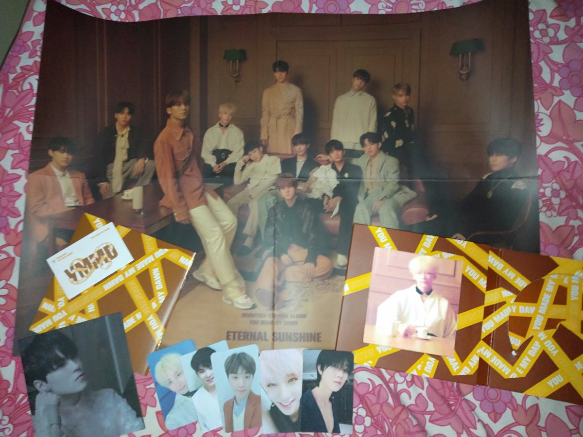 maji_is_me's tweet photo. #CARATLAND2019_DAY1 
#CARATLAND2019 
#CARATLAND 
#CARATS
#SEVENTEENinCARATLAND 
#SEVENTEEN 
@pledis_17 
@svteventsph 💒❣️💒
Package received... Safe and sound!
Thank you muchies! https://t.co/eIk5zEEtS5