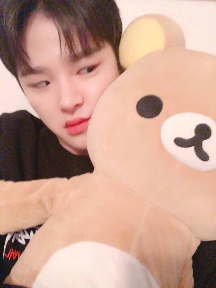 MVP_PH's tweet photo. #라윤)심심심심컷. 2탄은 다음기회에
#엠브이피 #MVP #Rayoon #심심
#유니쿠마 https://t.co/JRc4c7Xvoz