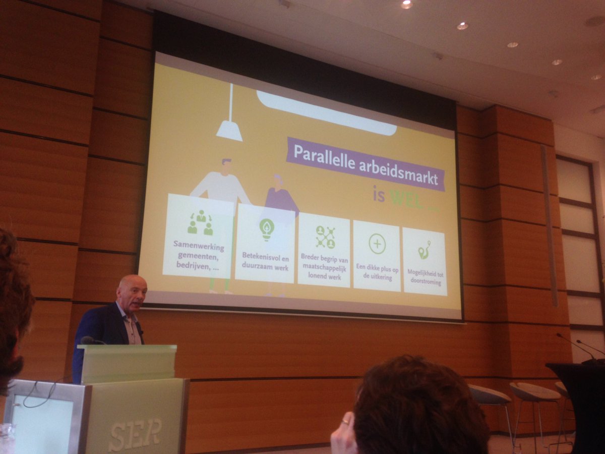 #participatielezing @tonwilthagen ik word hier zoooo gelukkig van. Vooral als Coöp #scharrelondernemerschap mee kan daarin😇😇@lansco_2018