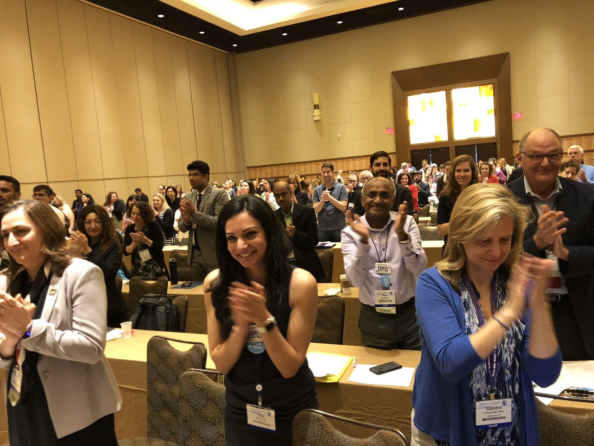 songMD's tweet image. Also, @Mokcita Dr. Marilyn Escobedo- Professor Emeritus @OUMedicine, NRP Steer Comm Co-Chair, cancer survivor, fantastic grandmom; phenomenal mentor, friend &amp;amp; colleague.
Here she is giving the Cone History Lecture at #AAP18 &amp;amp; her standing O.
#IWD2019
#WomenInNeonatology