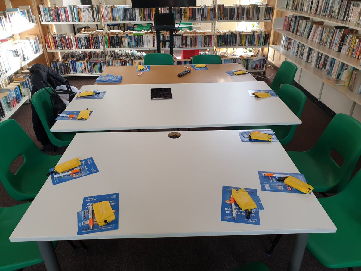 DigiCitizenNWL's tweet photo. Our Digital Citizen Education Coordinator Carol, had a great session at the Avonmore library in Fulham today at the @CAHFservice #TechTalk where she spoke about #healthhelpnow as part of our wider strategy around digital skills for the  community. Thank you for having us! https://t.co/foX4yuPxdg