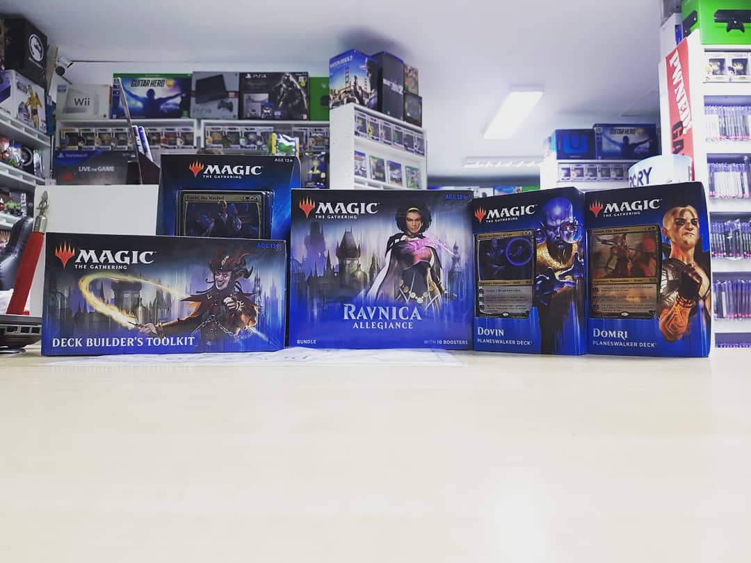 PwnedGamesZA's tweet photo. That Friday Magic! #PwnedGames #magic #MagicTheGathering #mtg #fridaynight #fridaynightmagic #mtgm19 #ravnica #coreset2019 #tabletop #tcg #wizards #commander #deck #dominaria #ixalan #games #gamers #gaming #gameshop #capetown #southafrica #cbd https://t.co/qX0c4tfsJY
