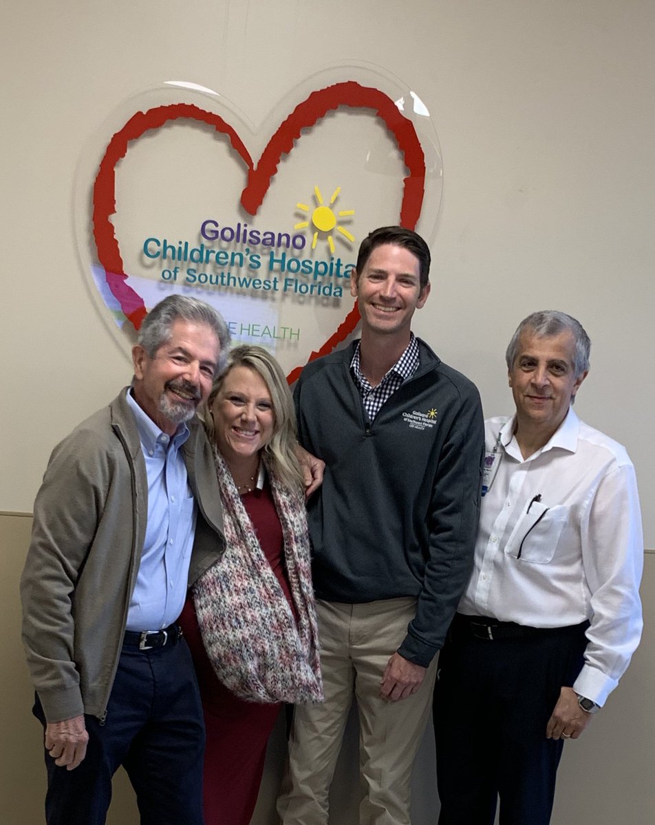 SWFLChildrens's tweet image. Congratulations to our very own pediatric cardioloigist, Dr. Eric Eason, who was awarded this year's Dr. Pascotto Golden Heart award by the American Heart Association ❤. Keep up the great work Dr. Eason, we're proud to have you on our team! @american_heart