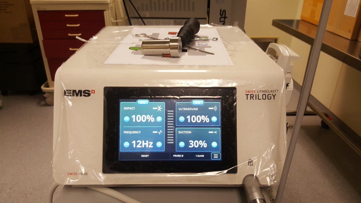 MicheleTalso's tweet photo. Finally, after more than 1yr from the "première" at #MPUH, we got it at Vimercate. Wonderful efficacy and efficiency. Spectacular ergonomy. Happy nurses. One step forward! What else? #EMStrilogy @EMSUrology @GoumasUrologia @PETRAurogroup @DrMaheshDesai4 @so_uro https://t.co/qvaRgR5L9P