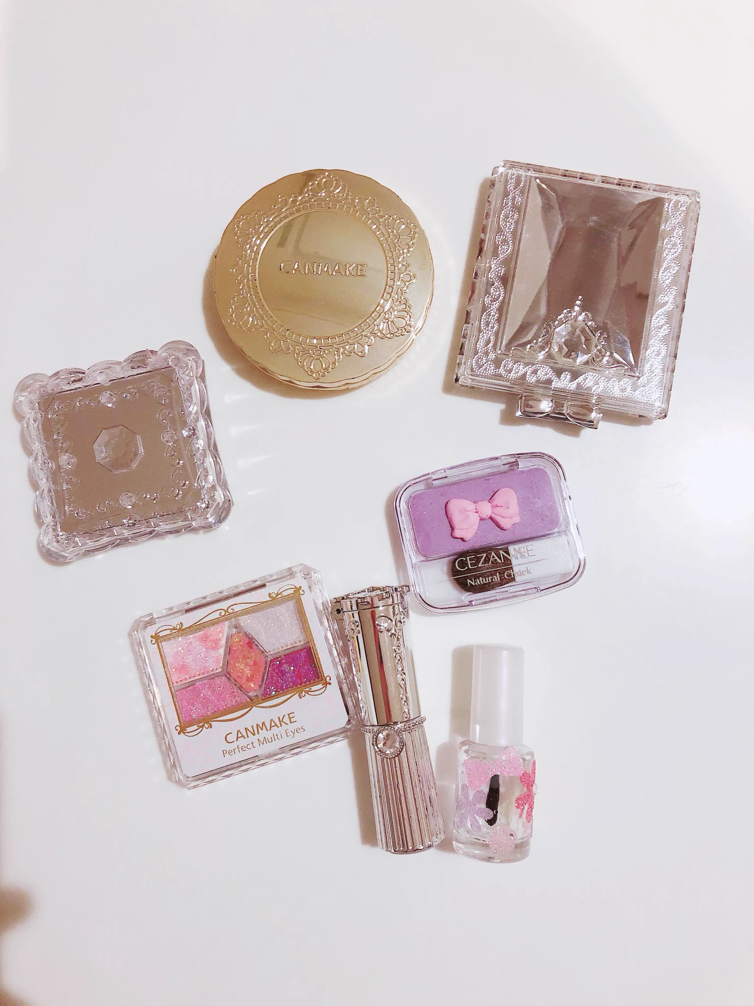 ３歳の姪っ子のために作ったメイク道具！！本物顔負けで可愛い！！