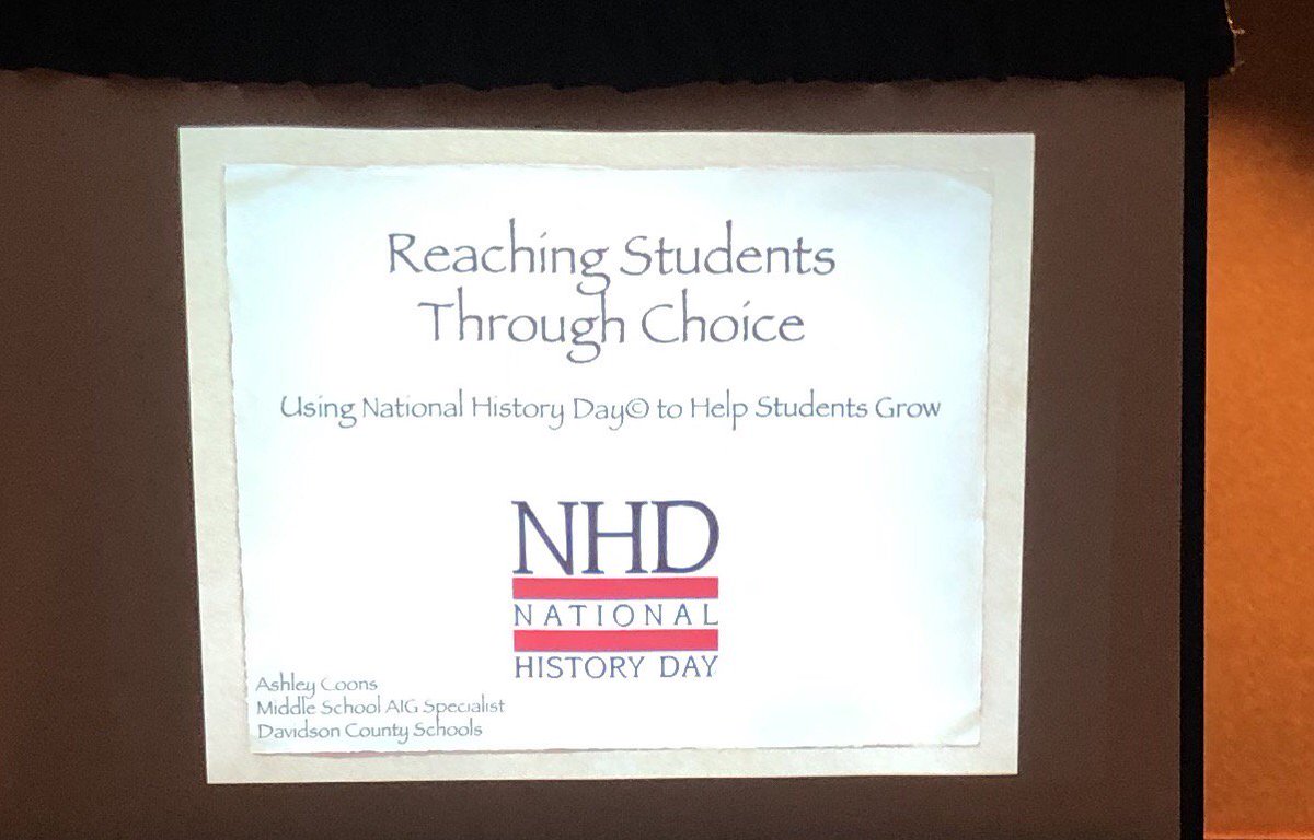 Stephanie Ward tweet media