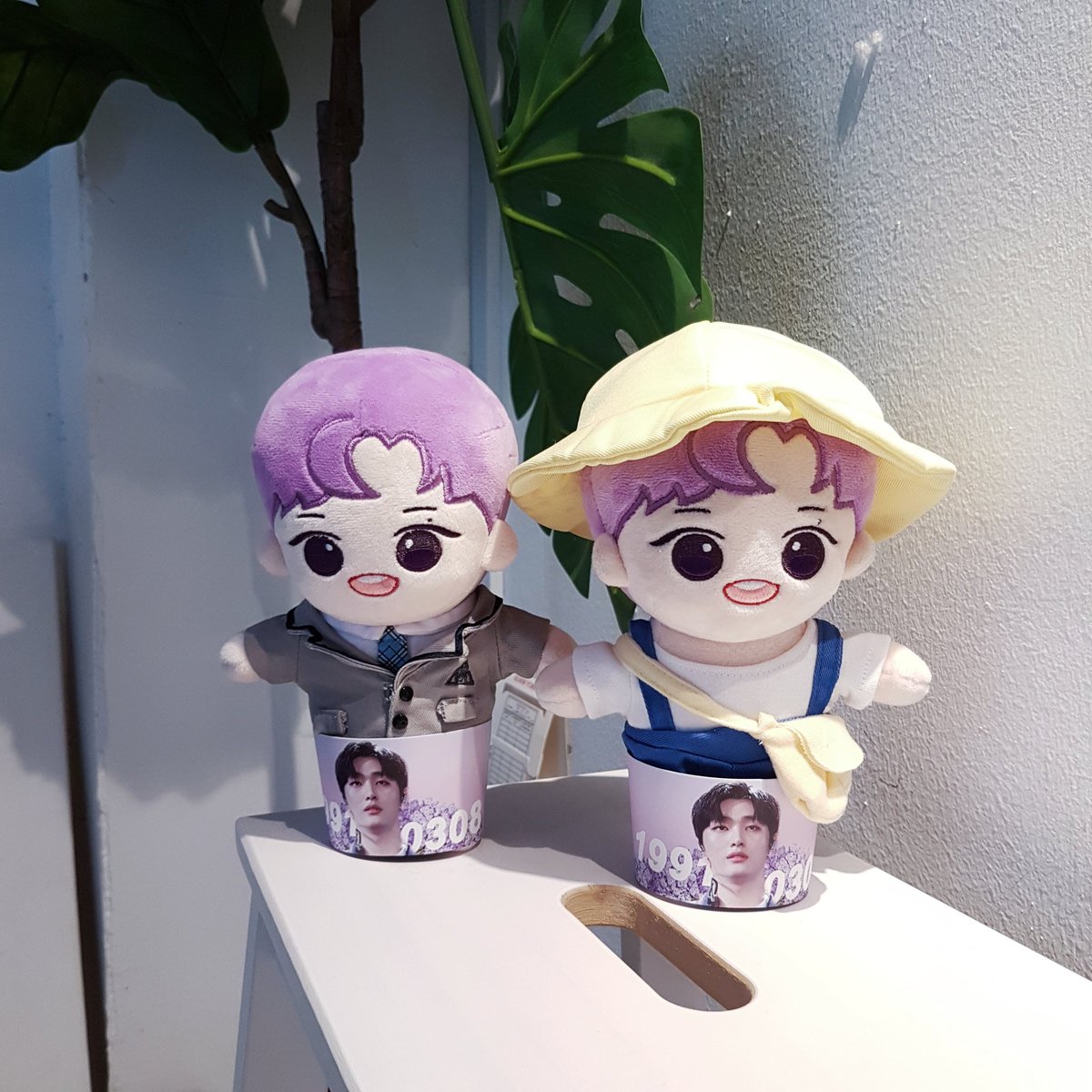 ifntlove's tweet photo. ✧･ﾟ: 윤지성 새일 Cafe Event (1) :･ﾟ✧
아가지성 jisung doll twin diaries; now they both have clothes!

It's great meeting yall today too @daebuin @YJISUNGGGG @ddalbab and your friends too!

#0308JSDAY 
#MIRACLEOFSPRING
@0308JSDAY https://t.co/b7YhuoiZfX