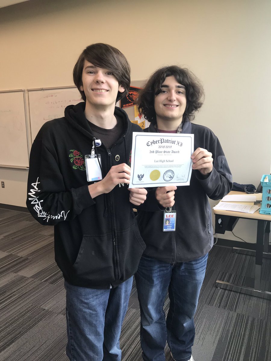 Lee High School - BR tweet media