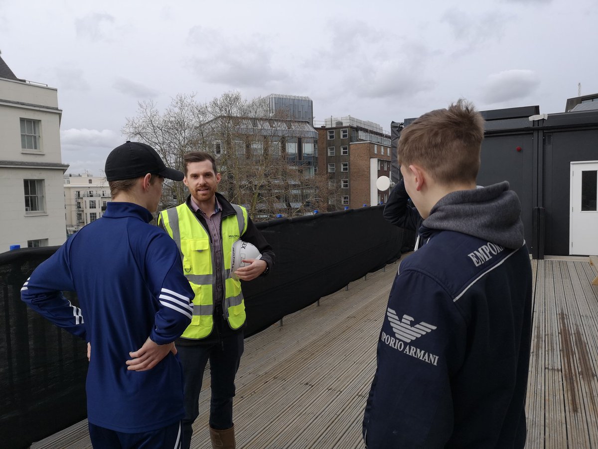 CymoeddILS's tweet photo. Massive thanks to Multiplex Site M&amp;E Manager Dean Adkins for helping us organise an amazing visit to one of London's newest and most exciting development @ Hyde Park. Our E3 Construction Students loved it!! @ColegyCymoedd @TheGreenZoneCyC #London https://t.co/7ZxO4gJj3D