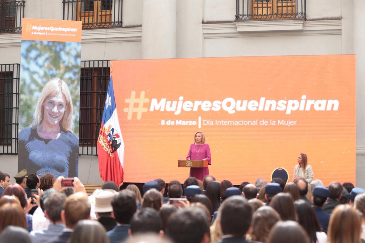kantor_pauline's tweet photo. Hay #MujeresQueInspiran y que luchan por ser aceptadas diariamente derribando prejuicios. Ignacia Livingstone representa el esfuerzo, perseverancia y valentía para superar barreras, ganar espacios y hacer valer nuestros derechos como ser humano #8M2019 https://t.co/XNwitf4FLa