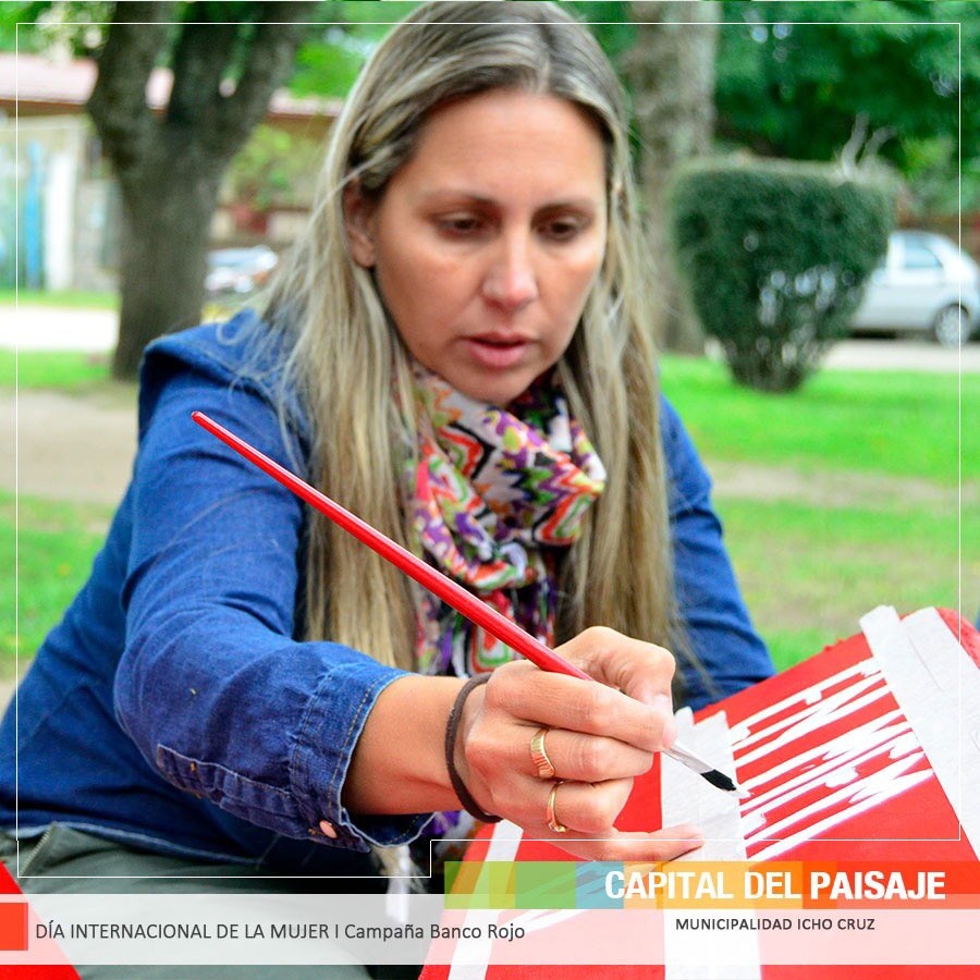 Hoy conmemoramos los derechos de y para las mujeres 👩  💪

El proyecto #BancoRojo es una propuesta cultural y pacífica de prevención, información y sensibilización contra el femicidio porque tomar conciencia de la realidad es la forma más sensata de poder cambiarla

#8M2019