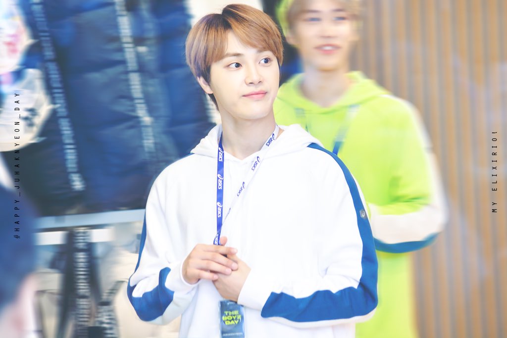 MY_ELIXIRIO's tweet photo. #해피_주학년_데이
#happy_JUHAKNYEON_day

생일축하해 학년아🧡
우리 예쁜 학년이 항상 건강하고 행복하세요 앞으로도 귤길 걷고🍊 사랑 더 많이 받아요 사랑해❤️ 태어나줘서 고마워~

https://t.co/IwU937sDjq

#더보이즈 #주학년 #theboyz #juhaknyeon
@WE_THE_BOYZ https://t.co/qBDdKWmahE
