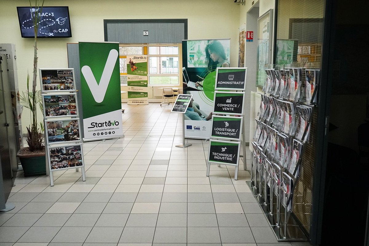 [🔴 J-1 PORTES OUVERTES‼️]
👉 C'est demain ! Nous sommes prêts à vous accueillir 😀
De +, des petites SURPRISES vous attendent ! 🎁
Rendez-vous demain dès 8h et jusque 13h !
Ensemble, construisons votre avenir ✌️

#startevo #portesouvertes #cadeaux #avenir #formation