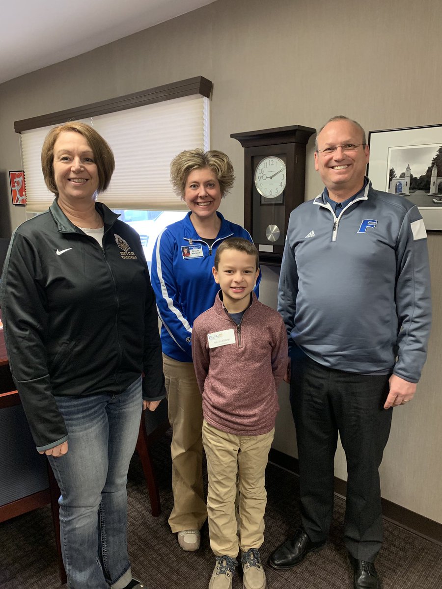 kbcrites's tweet photo. Check out the new FCS Superintendent! Mr. Zulkowski will enjoy his day at Central Office making big decisions. #RamblerPride #Experiences #RepresentTheU #ThisIsFranklin @fcssuper2011 @brookeworland @myfcs https://t.co/dm7tmzPxAt