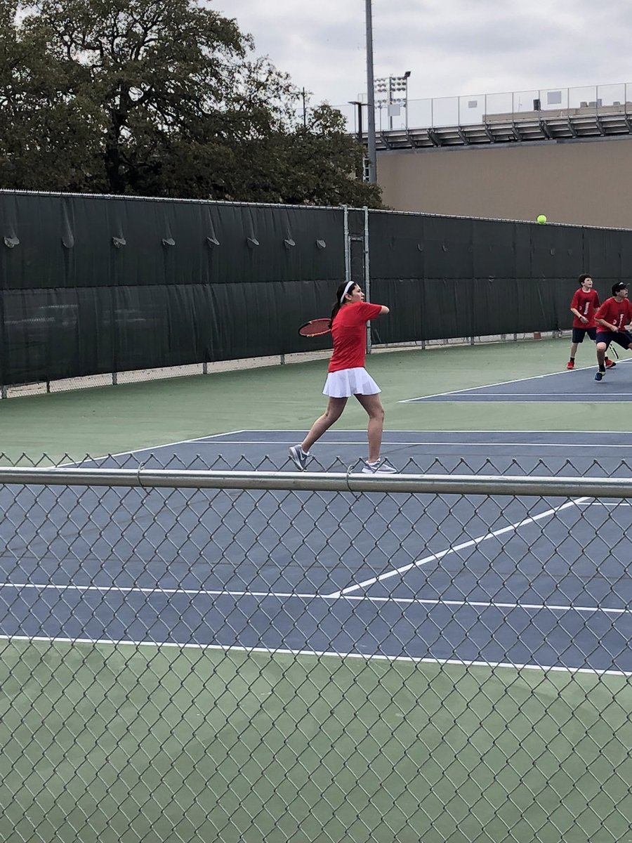 PhilGarza2's tweet photo. My daughter’s first tennis match with Holy Spirit!! Proud of you love!! https://t.co/NlrapZPuro