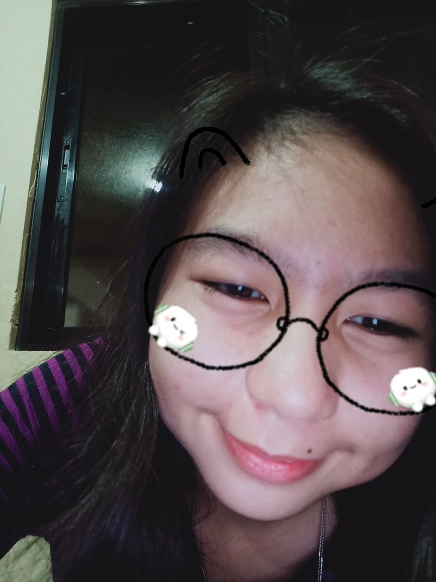 lil_squirrelhan's tweet photo. ♡Video call with Jisung♡

: Hello cutie I miss you!
: Awee I miss you too
*He keeps copying what I'm doing*
: Hey stop it
: Nope
: If you don't stop, I'll end this
: No please~ I just want to see your beautiful face☹
*blushes*
:Hahaha you're so cute. I love you💗
#StaySelcaDay https://t.co/BA79v8QQ0D