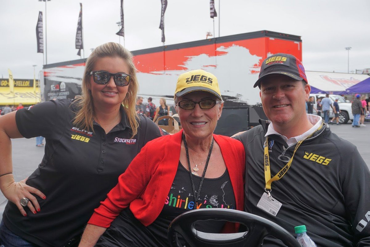 JEGSPerformance's tweet image. On this #InternationalWomensday ; Celebrating Left: Erica Enders (2x Pro Stock), Center: Shirley “Cha-Cha” Muldowney (3x Top Fuel). Both- first females to win championships in their class .Shirley was the first female to win a championship in NHRA. @NHRA #topfuel #prostock