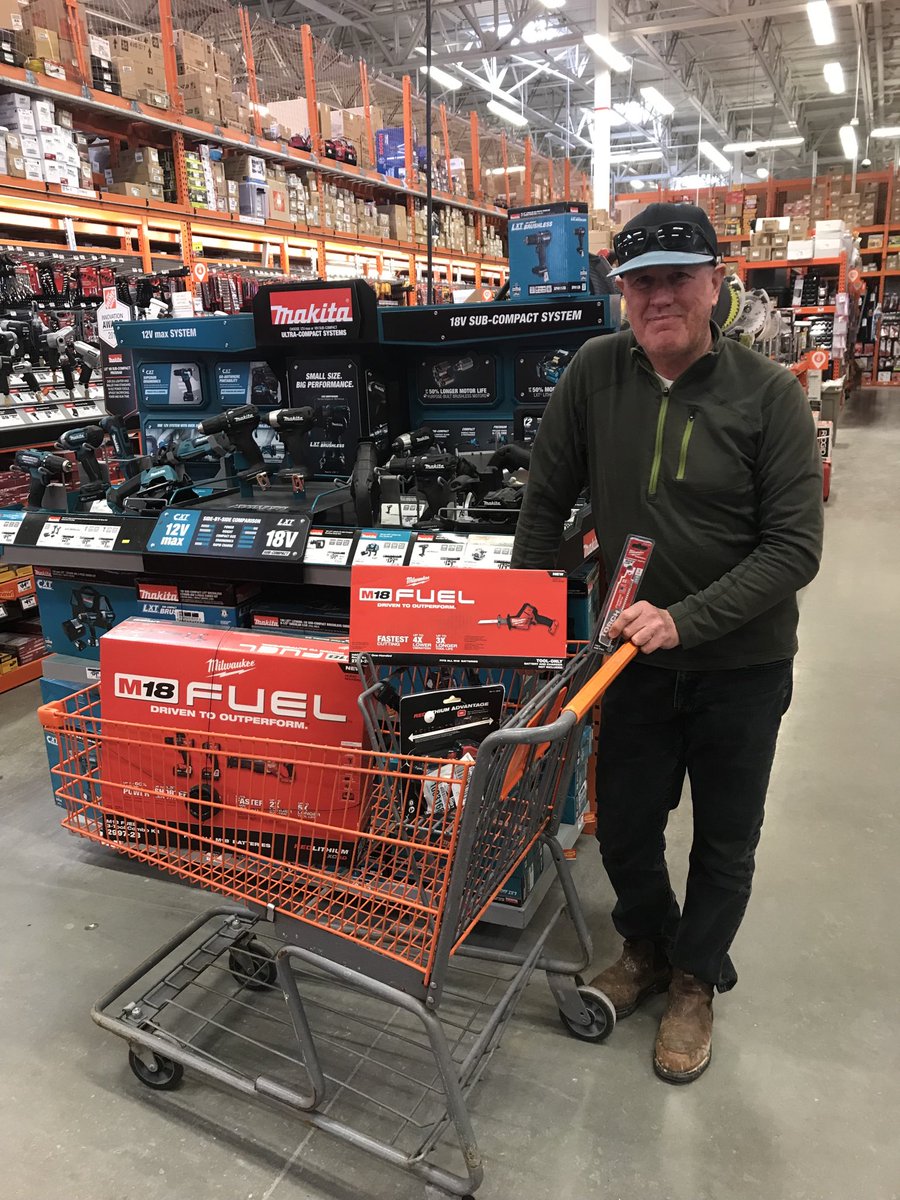 Shout out to TTI rep Tracy for her first big sale in store 4415. $1000 Sale and a very happy customer.