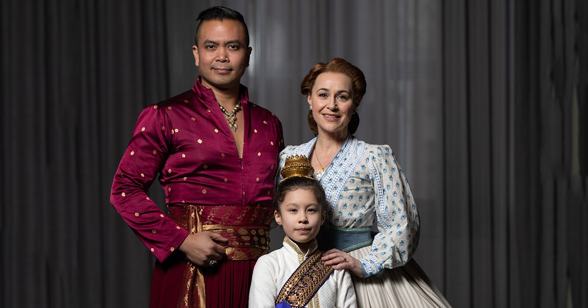 WhatsOnStage (@whatsonstage) on Twitter photo The <a href="/KingandIMusical/">Rodgers & Hammerstein’s THE KING AND I</a> UK and Ireland tour has found its complete cast! whatsonstage.com/manchester-the… The <a href="/KingandIMusical/">Rodgers & Hammerstein’s THE KING AND I</a> UK and Ireland tour has found its complete cast! whatsonstage.com/manchester-the…