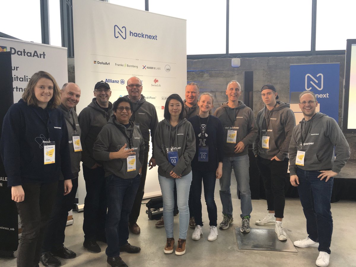 Jessieevaline's tweet photo. Yeah! Team #IBM at #hacknext
👁️🐝Ⓜ️ #IBM4hacknext https://t.co/vNTU3YdWlT