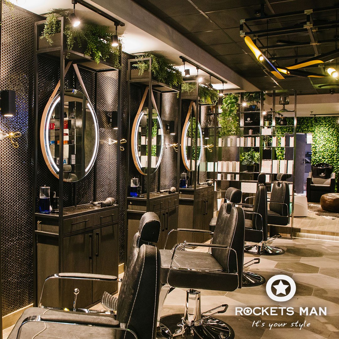 _Rockets_Man's tweet photo. Serving up something special. Savour the difference. #RocketsMan https://t.co/B0DfZMZbQS