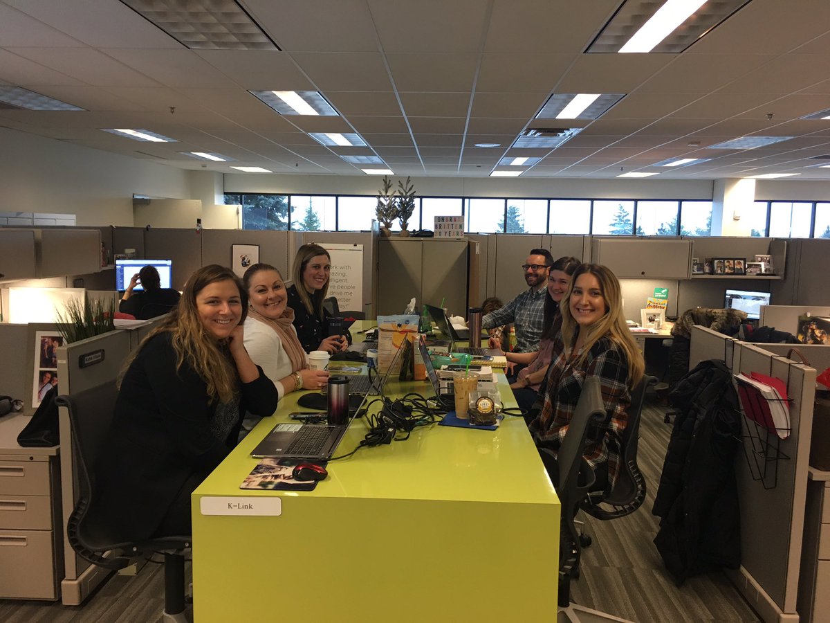 GooldHeidi's tweet photo. Kohl’s K-Link team saves the day!  Great partners never go out of style #LifeAtKohls @BrittenBrenner https://t.co/f2ffjJQedc