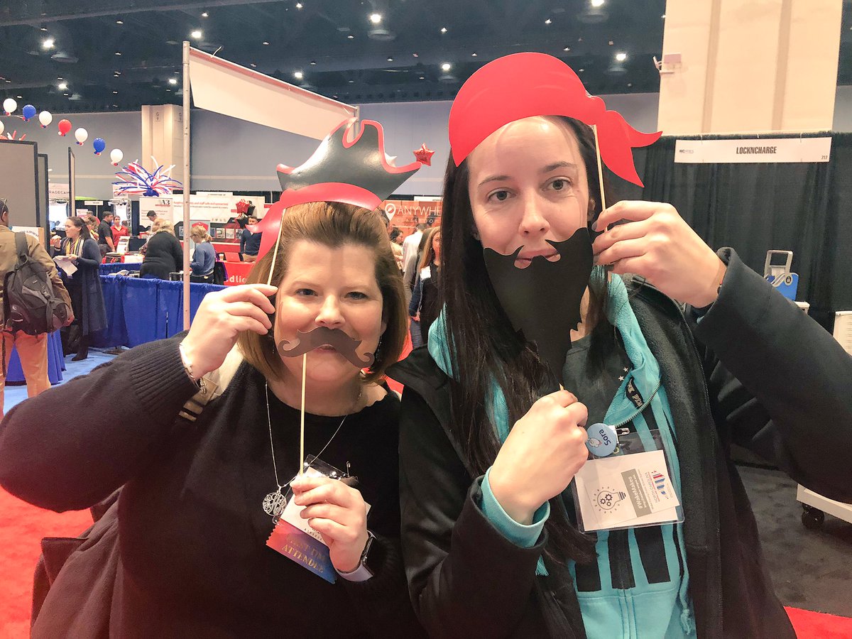 MINNICKNATION's tweet photo. Hey @EastCarolina #ecuteach we found you at #ncties19 https://t.co/1W1g60WUoD
