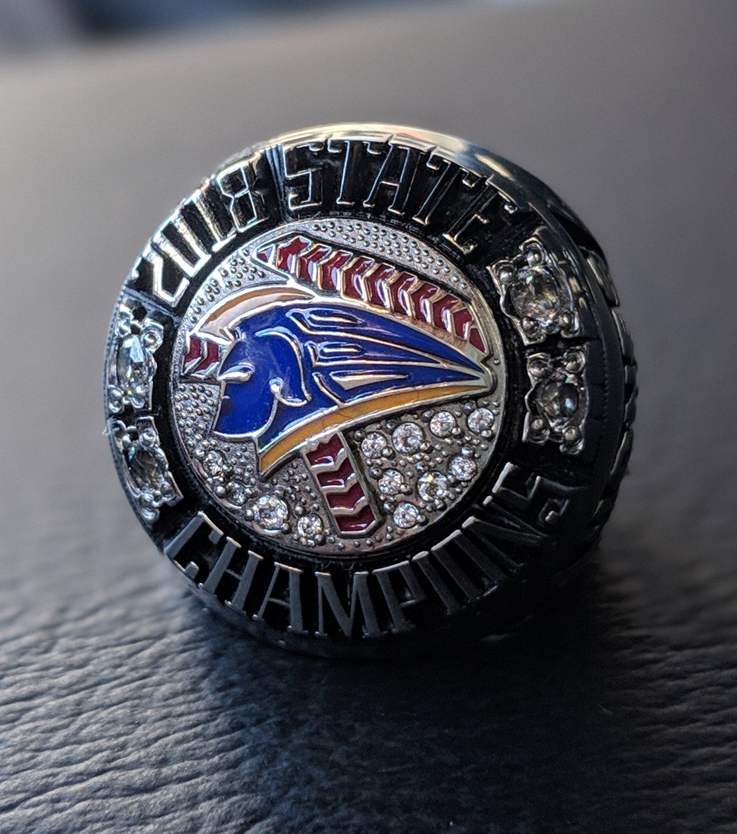 Legend fastpitch 🥎 tweet media