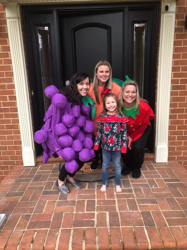 When Teacher Delivery Night turns into “Tow Your Teacher from the Muddy Ditch” Night😂 That smile says it all #success So grateful for the kindness that makes up the <a href="/Enon_Elementary/">Enon Elementary</a> community! There’s no place like Enon❤️#enonrocks #oneccps