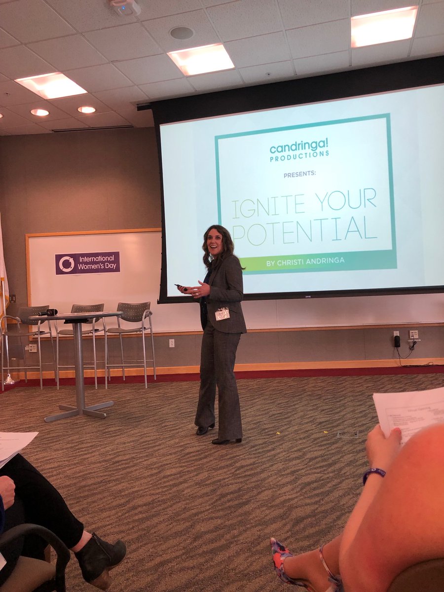 link_say's tweet photo. Happy International Women’s day! Feeling inspired #Iwork4Dell #BalanceforBetter https://t.co/00o5qaMFPp