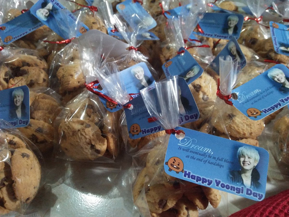 mini_yoongles's tweet photo. I'm so excited to give these little shookys to the children later.  

Yoongi-ah,  I hope you can see the positive impact you are doing to the world.  Happy Birthday my boy.  

#ProducedBySUGALovedByARMY
#WhatAReliefYoongiWasBorn
#HappyMinSUGADay
#OurFirstLoveYoongi
@BTS_twt https://t.co/koyabtBxvo