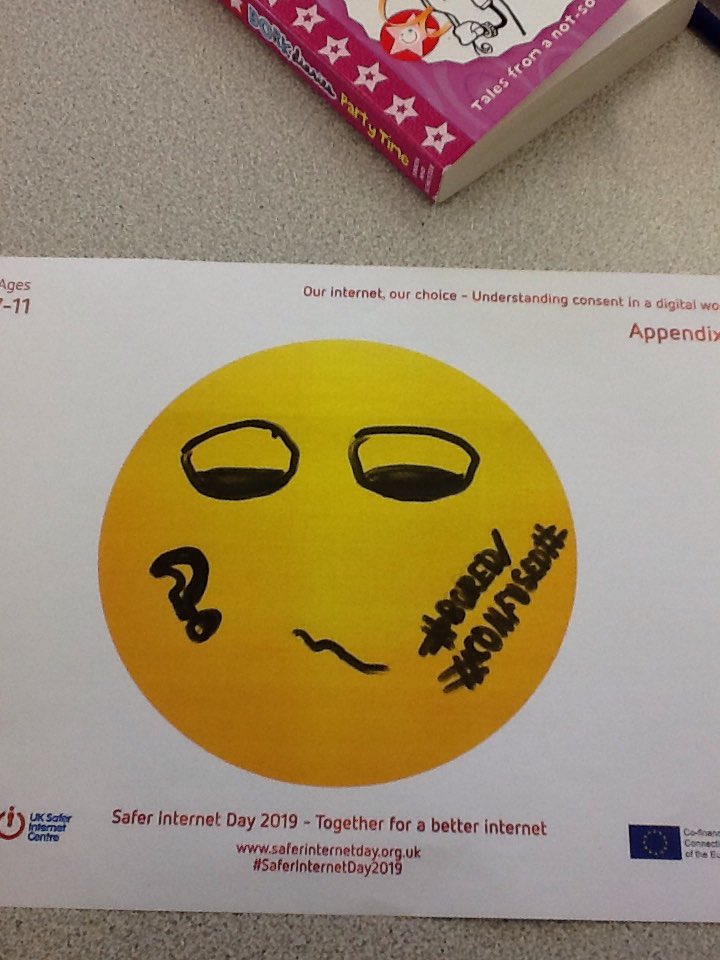downsviewcroyy4's tweet photo. Creative emoji #OurInternetOurChoice https://t.co/5lGhVqaDY0