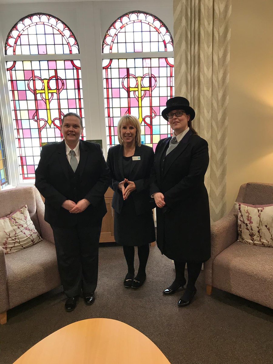 dannylaughton's tweet photo. some of the ladies for @CoopFuneralcare Hartlepool #BalancedForBetter #InternationalWomansDay2019 #showyoucare #beyourselfalways #BeingCoop #Hartlepool #StrathmoreHouse https://t.co/rKsyWIaJlr